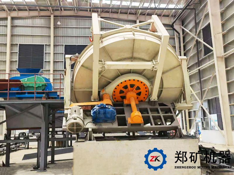 江蘇睿新世越環(huán)保盤(pán)式成球機項目